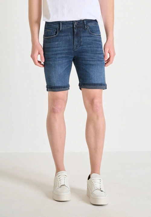 SHORTS SKINNY FIT „RANDY“ AUS DUNKLEM DENIM - Shorts | Antony Morato Online Shop