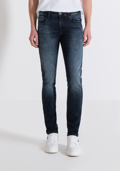 "OZZY" TAPERED FIT DARK WASH STRETCH-DENIM JEANS - Men's Tapered Fit Jeans | Antony Morato Online Shop