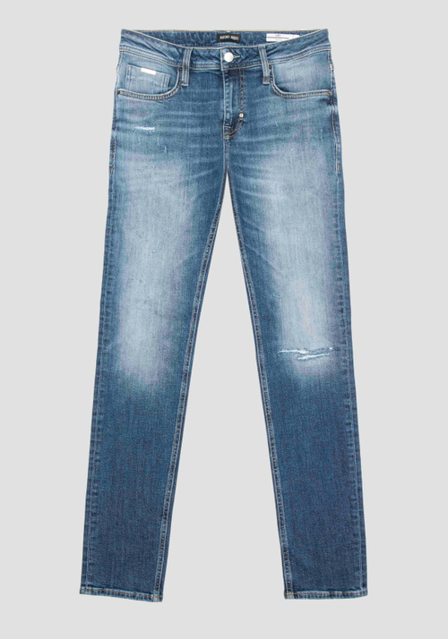 "OZZY" TAPERED FIT JEANS IN TRUEBLUE COMFORT DENIM WITH AUTHENTIC LOOK - Men's Jeans | Antony Morato Online Shop