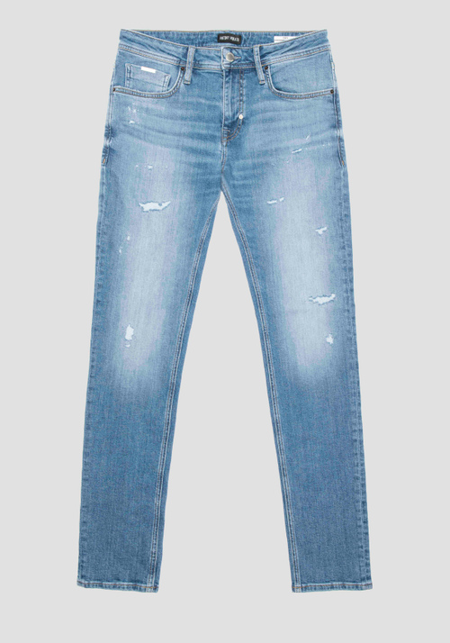 "OZZY" TAPERED FIT JEANS IN TRUEBLUE COMFORT DENIM WITH AUTHENTIC LOOK - Men's Jeans | Antony Morato Online Shop