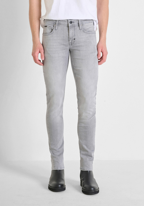 "OZZY" TAPERED FIT GREY DENIM JEANS - Jeans | Antony Morato Online Shop