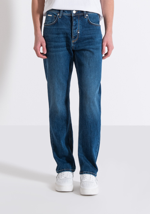 "JOE" REGULAR STRAIGHT FIT JEANS IN COMFORT DENIM WITH DARK WASH - Jeans | Antony Morato Online Shop