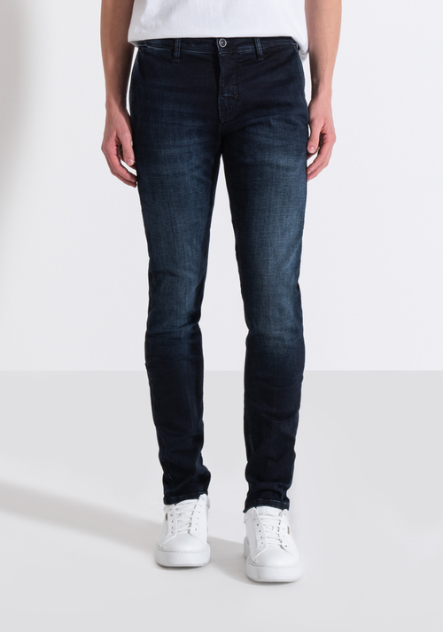 "MASON" SKINNY FIT JEANS IN BLUE POWER STRETCH DENIM WITH DARK WASH - Preview Men's Collection Spring-Summer 2024 | Antony Morato Online Shop