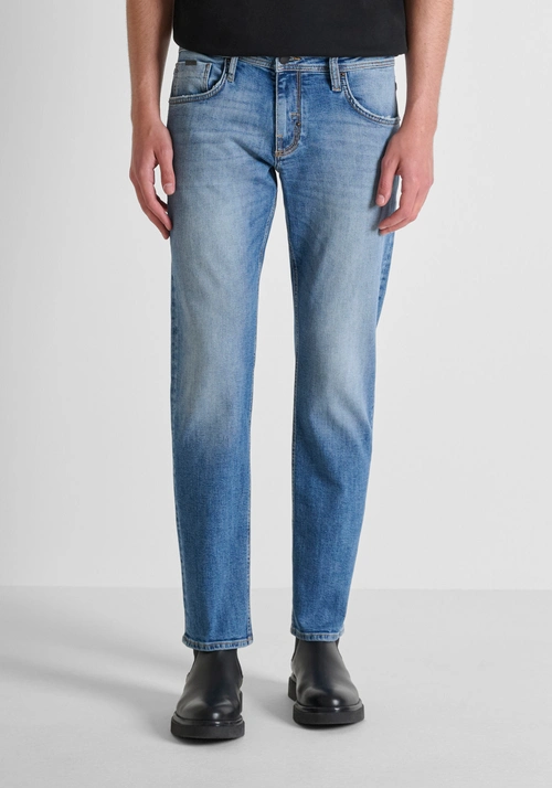 VAQUEROS COMFORT TAPERED FIT «KURT» EN DENIM AZUL - Vaqueros | Antony Morato Online Shop