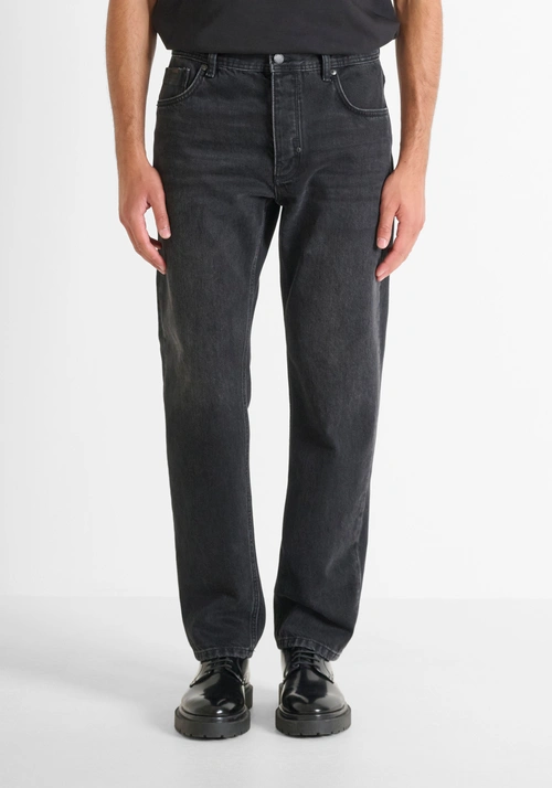 VAQUEROS REGULAR STRAIGHT FIT «JOE» EN DENIM NEGRO - Vaqueros | Antony Morato Online Shop