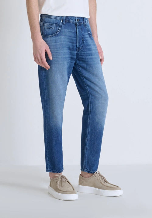 "HENRY" REGULAR ANKLE LENGTH FIT JEANS IN WASHED-EFFECT DENIM - Jeans | Antony Morato Online Shop