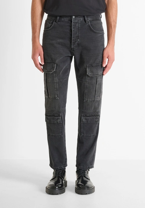 REGULAR FIT "GARY" JEANS IN BLACK DENIM CARGO STYLE WITH LARGE POCKETS - Preview Men's Collection Fall-Winter 2025 | Antony Morato Online Shop