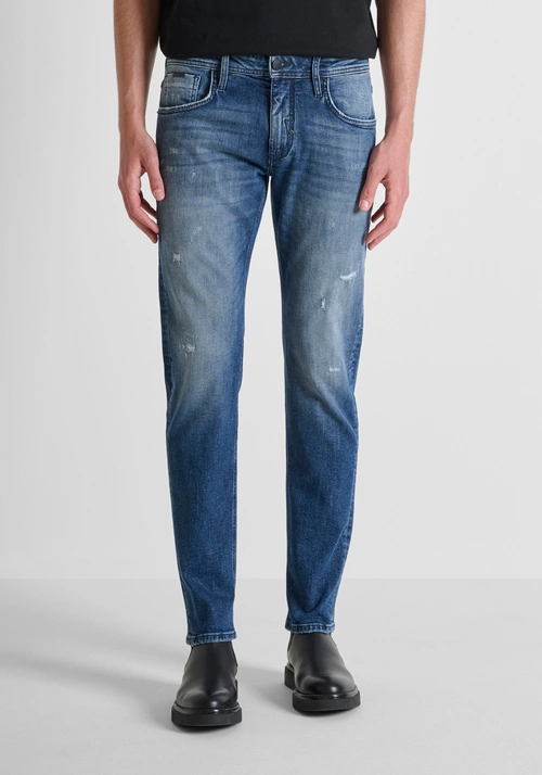 VAQUEROS COMFORT TAPERED FIT «KURT» EN DENIM AZUL ICÓNICO - Vaqueros | Antony Morato Online Shop