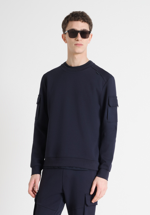 SUDADERA DE CUELLO REDONDO REGULAR FIT DE MEZCLA DE ALGODÓN DE COLOR LISO - Sudaderas | Antony Morato Online Shop