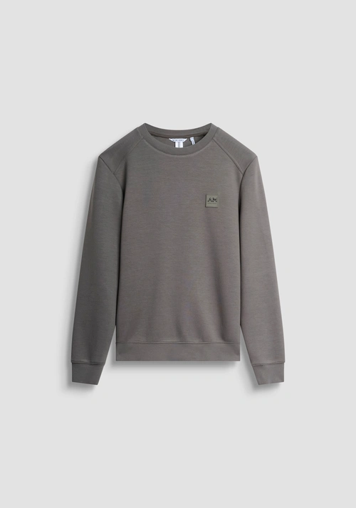 REGULAR FIT RUNDHALS-SWEATSHIRT AUS ELASTISCHEM SCUBA-STOFF MIT GUMMIERTEM LOGO-BADGE - Sweatshirts | Antony Morato Online Shop