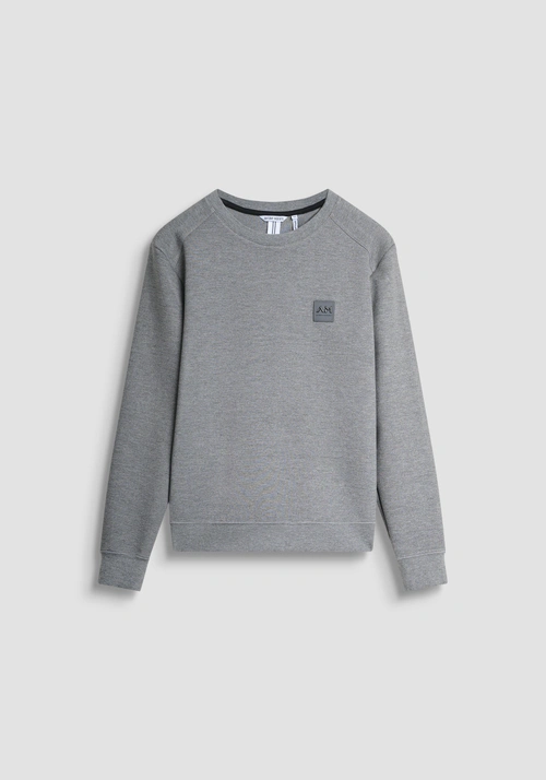 REGULAR FIT RUNDHALS-SWEATSHIRT AUS ELASTISCHEM SCUBA-STOFF MIT GUMMIERTEM LOGO-BADGE - Sweatshirts | Antony Morato Online Shop