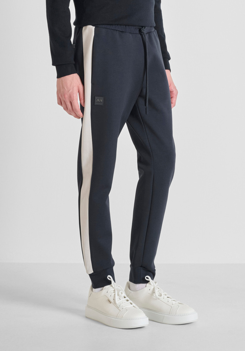 PANTALONI IN FELPA REGULAR FIT IN MISTO COTONE CON BANDE - Abbigliamento Uomo | Antony Morato Online Shop
