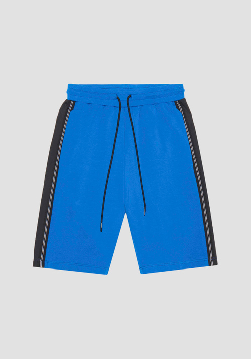 REGULAR FIT SWEATSHORTS IN ELASTIC COTTON WITH LOGO FLAG - Men's Shorts | Antony Morato Online Shop