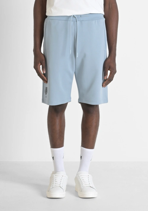 SHORTS REGULAR FIT AUS SWEATSHIRT-STOFF MIT GESTICKTEM LOGO - Shorts | Antony Morato Online Shop