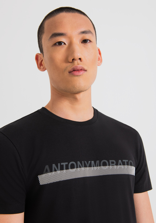 SUPER SLIM FIT T-SHIRT IN STRETCH COTTON WITH RUBBERISED LOGO PRINT - Men's T-shirts & Polo | Antony Morato Online Shop