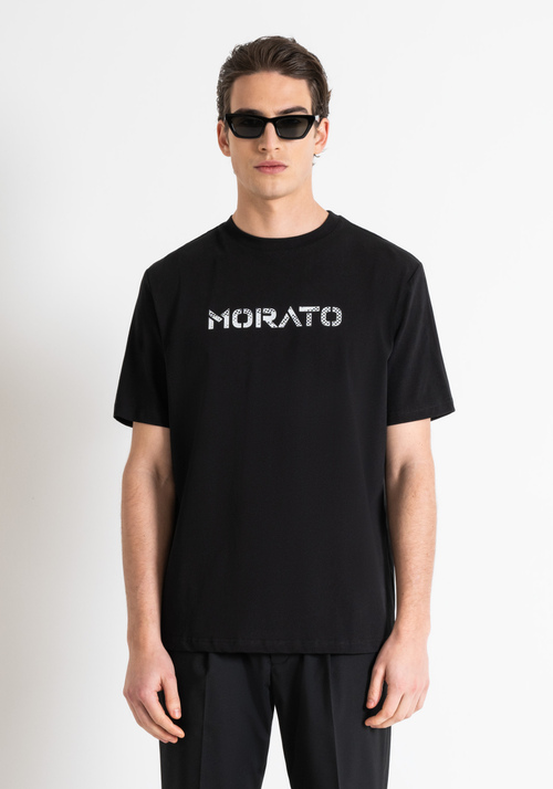 T-SHIRT RELAXED FIT EN JERSEY DE COTON AVEC LOGO EN CAOUTCHOUC IMPRIMÉ DE COULEUR CONTRASTANTE - T-shirts et polos | Antony Morato Online Shop