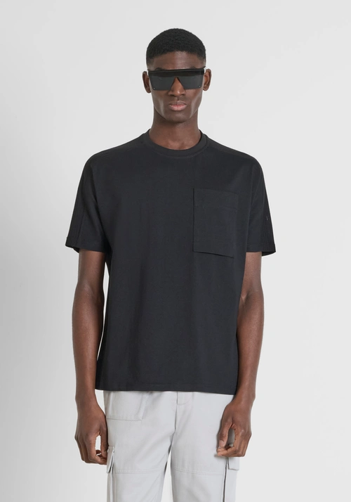 T-SHIRT RELAXED FIT IN JERSEY DI COTONE MOTIVO A RETE CON LOGO - Outfit Total Black | Antony Morato Online Shop