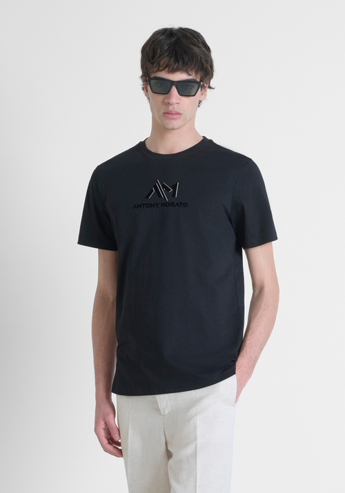 T-SHIRT SLIM FIT AUS REINER BAUMWOLLE MIT MONOGRAMM - Mood Marrakech | Antony Morato Online Shop