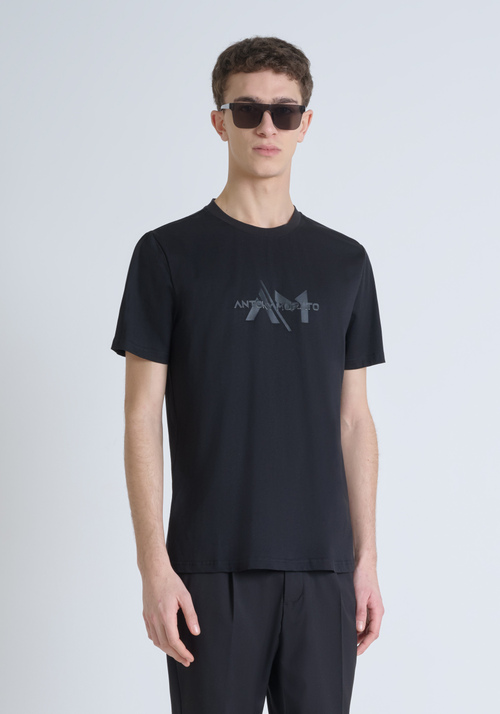 REGULAR FIT COTTON JERSEY T-SHIRT WITH ONE-TONE LOGO - Outfit Total Black | Antony Morato Online Shop
