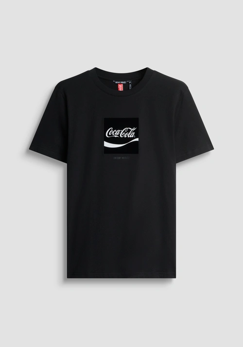 REGULAR FIT COTTON JERSEY T-SHIRT WITH COCA-COLA PRINT - Total Black Outfit | Antony Morato Online Shop