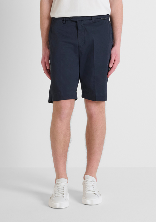SHORT SLIM FIT «MARK» EN MEZCLA DE ALGODÓN ELÁSTICO - Bermuda y Shorts | Antony Morato Online Shop