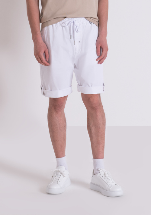 STEVEN REGULAR FIT SHORTS IN MICRO ARMORED ELASTIC COTTON - Men's Shorts | Antony Morato Online Shop
