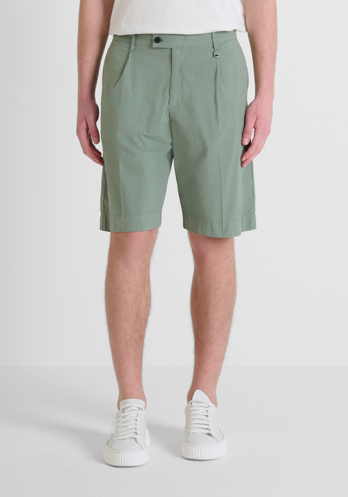 SHORT REGULAR FIT «GAEL» DE ALGODÓN POPELINA ELÁSTICO - Bermuda y Shorts | Antony Morato Online Shop