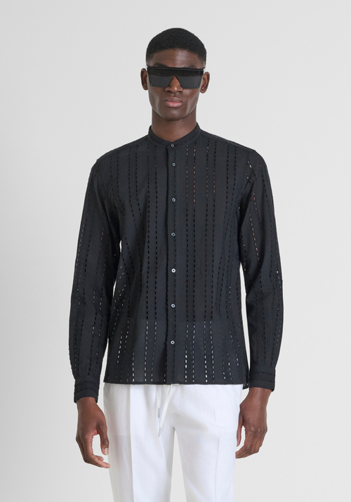 CAMICIA REGULAR STRAIGTH FIT "MADRID" IN POPELINE DI COTONE - Outfit Total Black | Antony Morato Online Shop