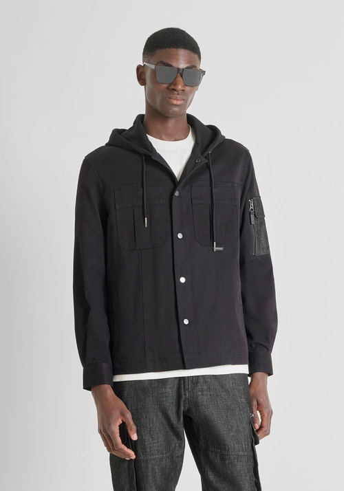 RELAXED FIT "HUSTON" SHIRT WITH HOOD AND POCKETS - Preview Men's Collection Fall-Winter 2025 | Antony Morato Online Shop