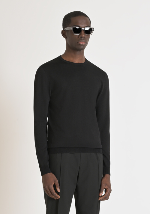 PULLOVER SUPER SLIM FIT AUS VISKOSE-MISCHGARN - Schwarzes Outfit | Antony Morato Online Shop