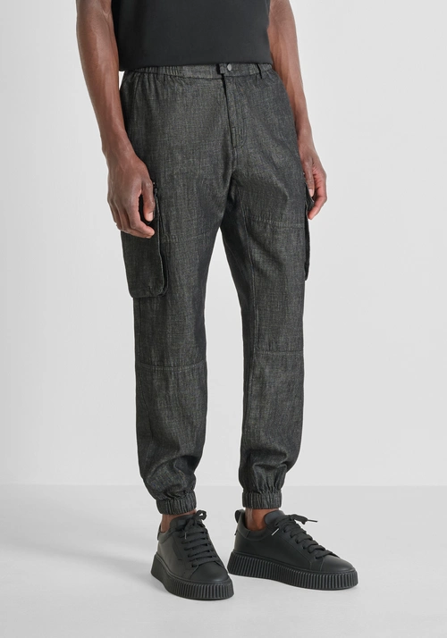 REGULAR FIT "JAGO" CARGO STYLE TROUSERS IN COTTON WITH DENIM EFFECT - Preview Men's Collection Fall-Winter 2025 | Antony Morato Online Shop