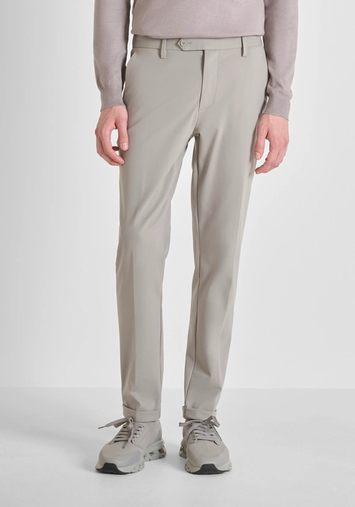 "RAD" SLIM FIT TROUSERS IN BI-STRETCH TECHNICAL FABRIC - Pantalones | Antony Morato Online Shop