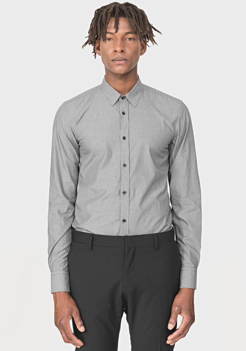 SLIM-FIT SHIRT IN 100% SOFT COTTON WITH FINE VERTICAL STRIPES - Shirts | Antony Morato Online Shop