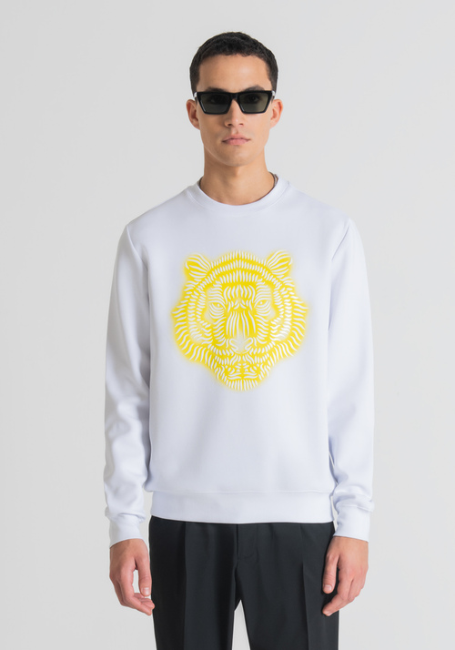 REGULAR FIT HOODIE WITH EMBOSSED TIGER PRINT - Men's Sweatshirts | Antony Morato Online Shop