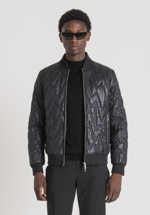 REGULAR FIT JACKET WITH A GEOMETRIC DESIGN AND SORONA® AURA PADDING - Men's Field Jackets and Coats | Antony Morato Online Shop