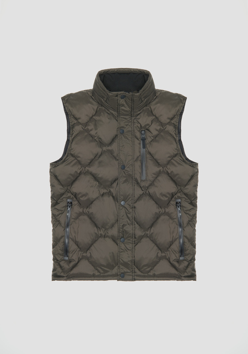 SLIM FIT GILET IN QUILTED TECHNICAL FABRIC - Field Jackets & Coats | Antony Morato Online Shop