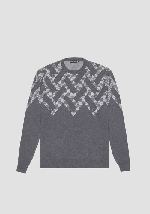 REGULAR FIT SWEATSHIRT IN COTTON YARN WITH GEOMETRIC JACQUARD PATTERN - Men's Sweatshirts | Antony Morato Online Shop