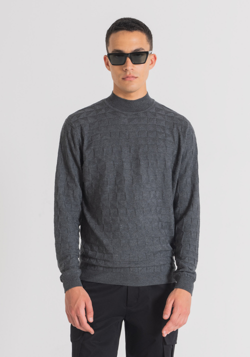 REGULAR FIT SWEATER IN MOHAIR WOOL-BLEND YARN WITH ALL-OVER JACQUARD PATTERN - Men's Knitwear | Antony Morato Online Shop