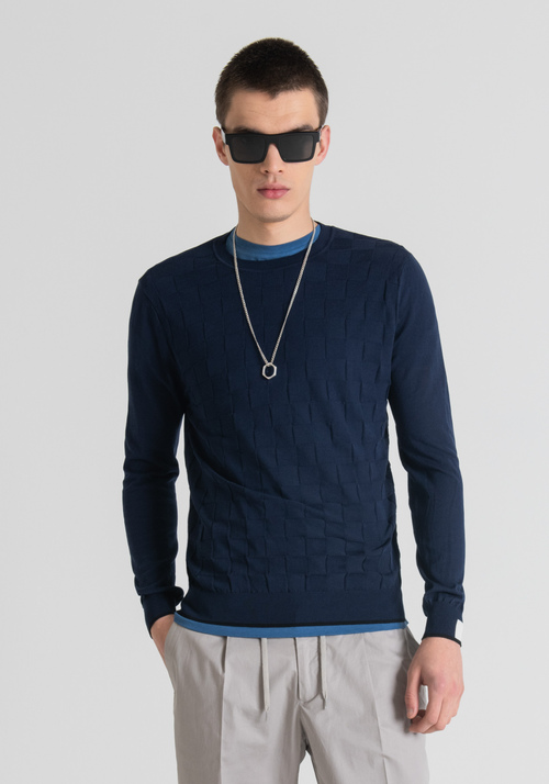 SLIM-FIT SWEATER IN 100% COMPACT COTTON YARN WITH A GEOMETRIC JACQUARD PATTERN - Knitwear | Antony Morato Online Shop