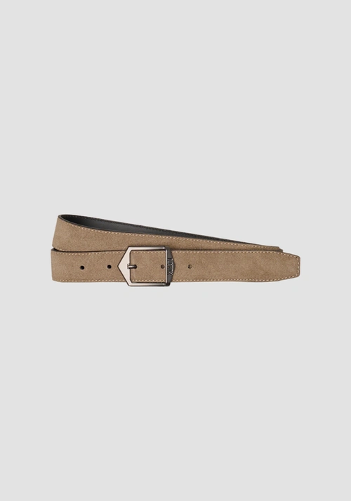 CEINTURE EN DAIM AVEC BOUCLE POINTUE - Ceintures | Antony Morato Online Shop