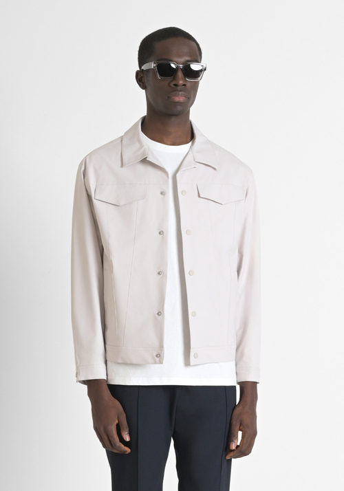 JACKE REGULAR FIT AUS FUNKTIONSGEWEBE MIT LOGO AUS METALL - Jacken und Mäntel | Antony Morato Online Shop