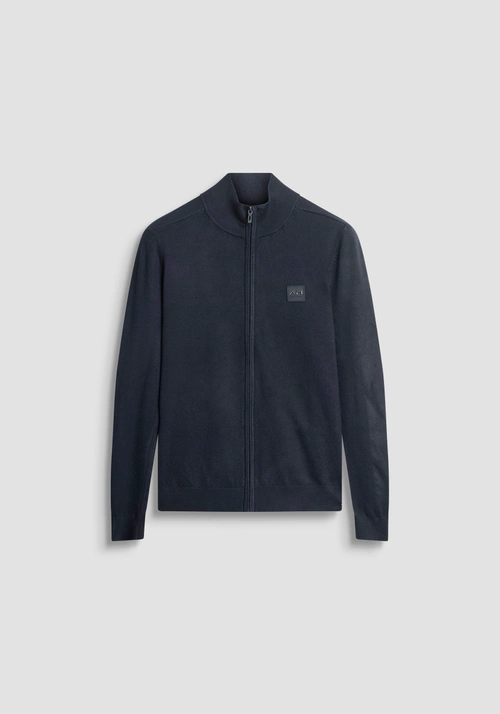 MAGLIA SLIM FIT IN MISTO VISCOSA CON PATCH LOGATA E ZIP - Maglieria Uomo | Antony Morato Online Shop