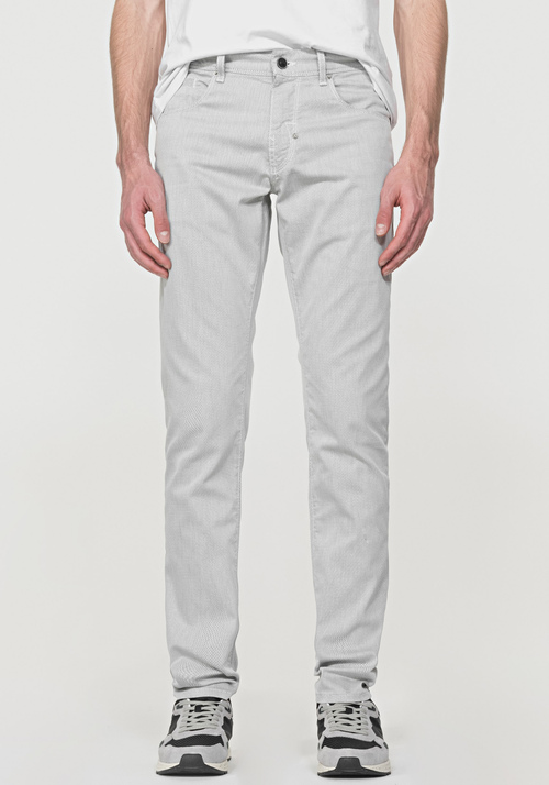 “BARRET” STRETCH SKINNY TROUSERS WITH JACQUARD MICRO-PATTERN - Trousers | Antony Morato Online Shop