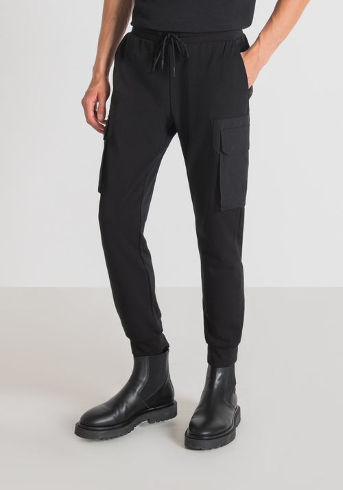 REGULAR FIT CARGO SWEATPANTS IN STRETCH COTTON BLEND - Men's Trousers | Antony Morato Online Shop