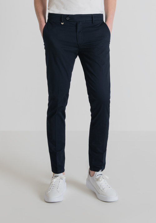 “BRYAN” SKINNY-FIT TROUSERS IN STRETCHY MICRO-WOVEN COTTON - Trousers | Antony Morato Online Shop