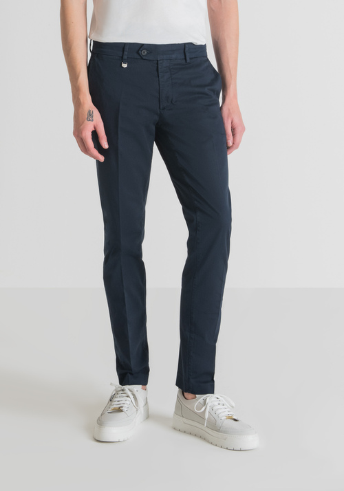 "BRYAN" SKINNY-FIT TROUSERS IN STRETCH COTTON TWILL | Antony Morato Online Shop