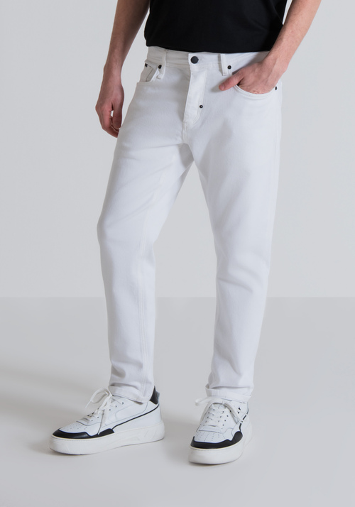 "ARGON" ANKLE LENGTH SLIM FIT TROUSERS IN STRETCH COTTON TWILL - Men's Trousers | Antony Morato Online Shop