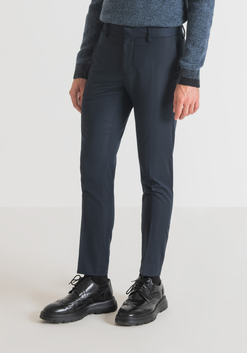 "BONNIE" SLIM-FIT TROUSERS IN REINFORCED STRETCH VISCOSE BLEND - Men's Trousers | Antony Morato Online Shop