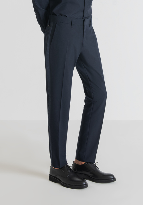 "NINA" SLIM TROUSERS WITH SATIN DETAILS - Men's Trousers | Antony Morato Online Shop