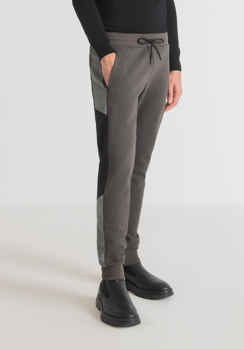 SUPER SLIM FIT SWEATPANTS WITH CONTRAST STRIPS - Trousers | Antony Morato Online Shop